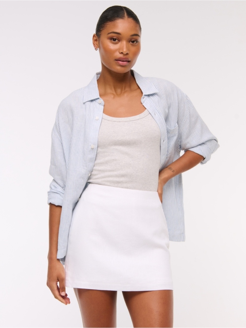 Abercrombie Scarlett Mini Skort Mid Rise - White Linen